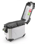 T526_inner-bag_mounted-on_givi_OBKEVS33AR_lr