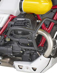 EH8203