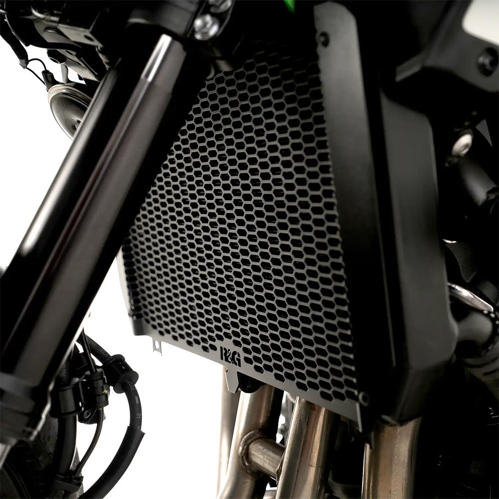 PRO Radiator Guard for Kawasaki Z900 25-- Z900RS 25- &amp; Z900RS Cafe 25 - Black