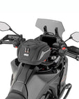 EASY07_tanklock-bag_mounted-on_givi_yamaha-tracer7