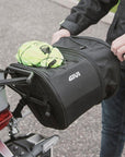 EASY10-11_side-bags_ambient_007_givi_honda-cb750ho