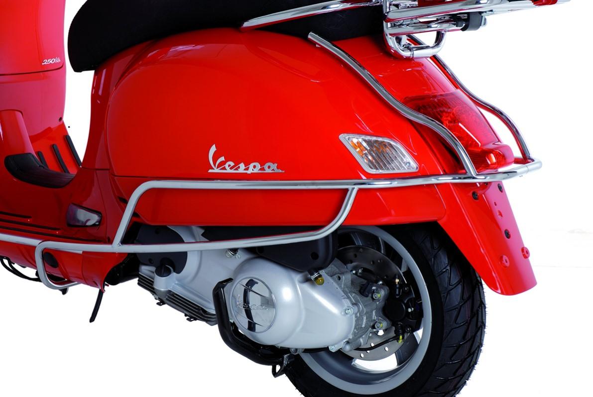 Vespa GTS Rear Side Protection – CMG Motorcycles